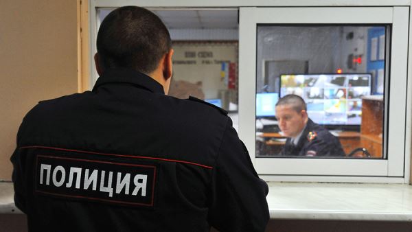В Иркутске возбудили уголовное дело по факту нападения подростка на полицейского