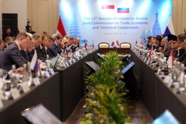 Россия и Индонезия готовят к подписанию меморандум о сотрудничестве в транспортной сфере