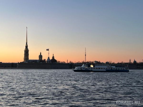 В Петербурге открылась навигация