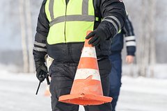 В российском регионе иномарка врезалась в толпу пешеходов