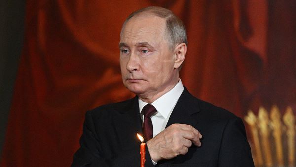 Путин в поздравлении с Пасхой указал на укрепление церковью согласия в обществе